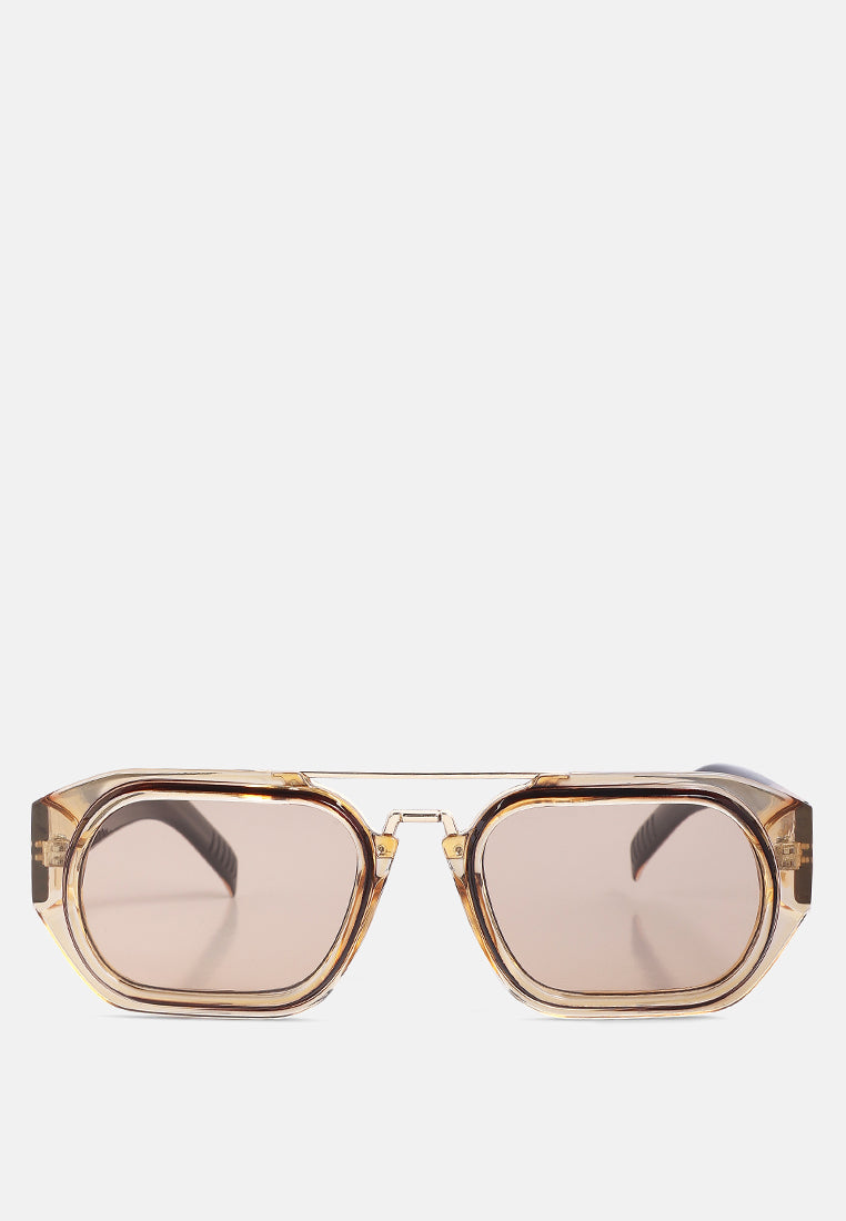 round sporty sunglasses#color_brown