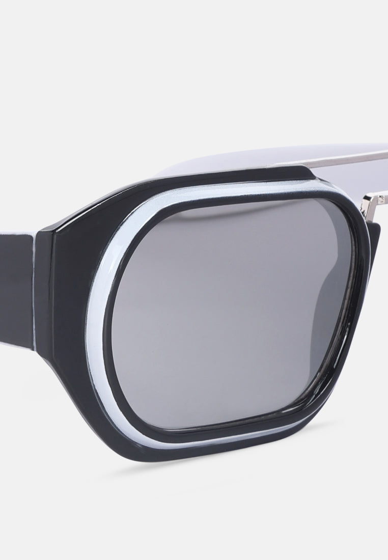 round sporty sunglasses#color_white-silver