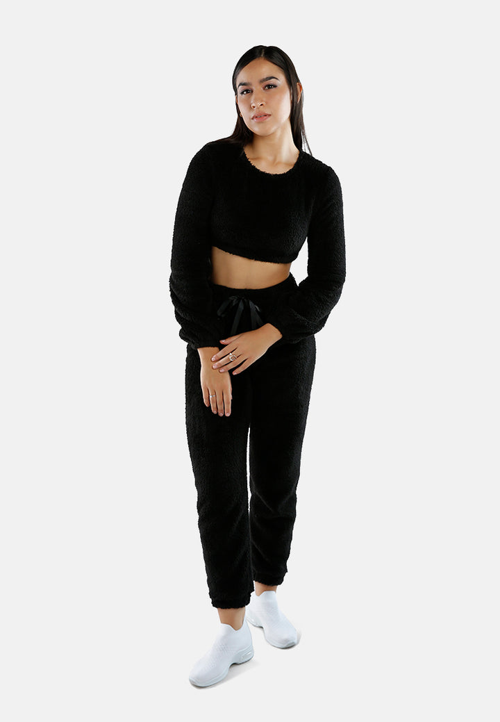 shearling full sleeve crop top#color_black