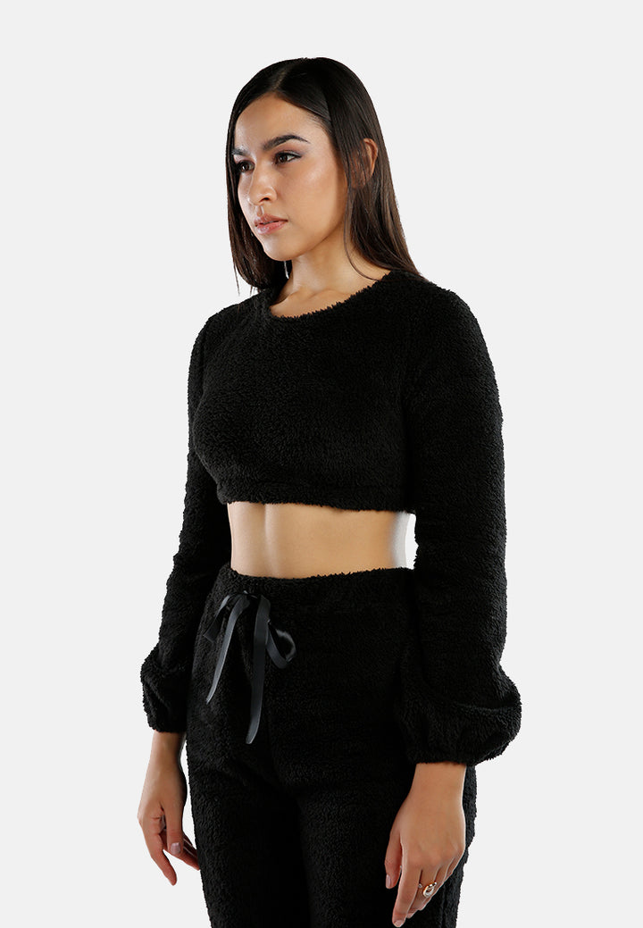 shearling full sleeve crop top#color_black