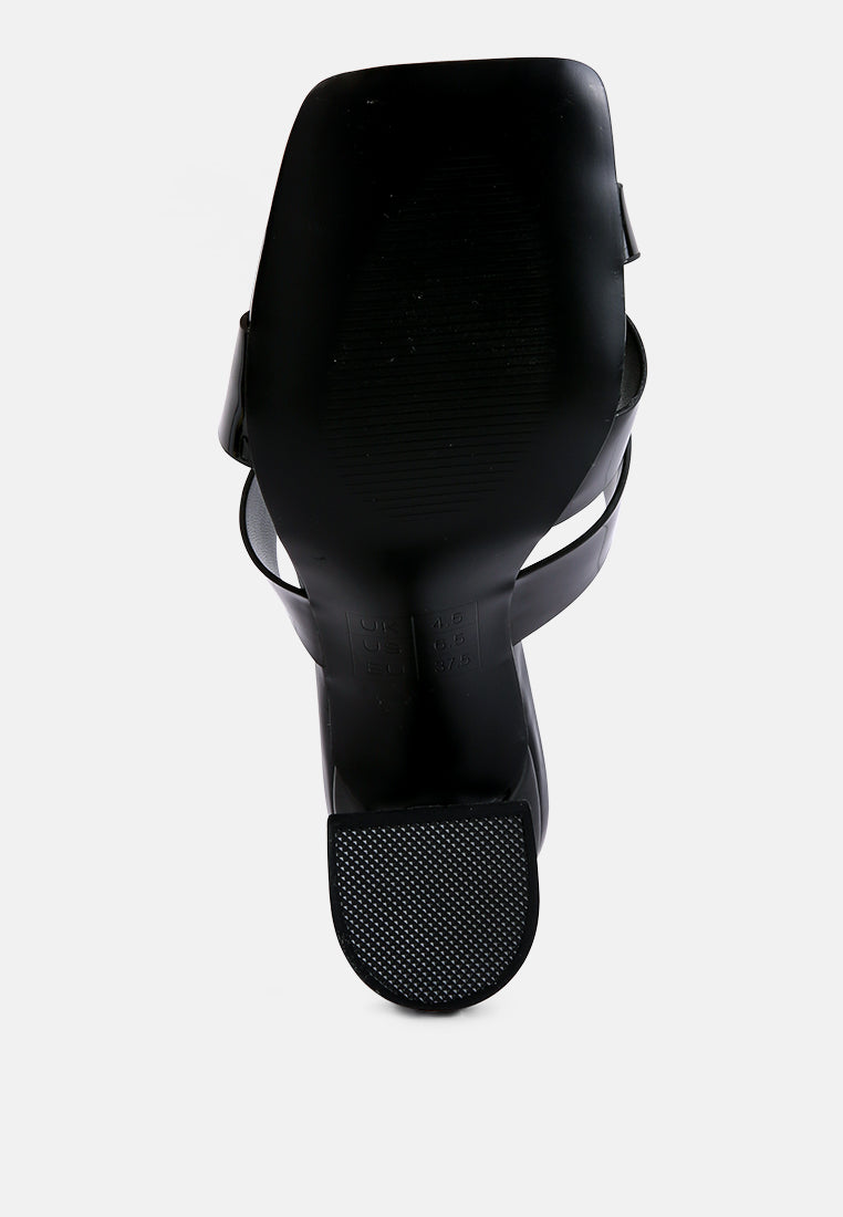 snatched intertwined toe ring heeled sandals by ruw#color_black