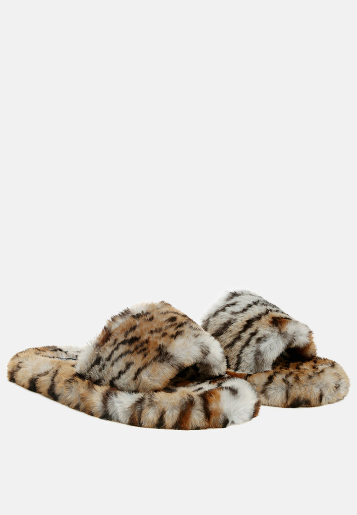 snuggle-in indoor fur flats#color_brown