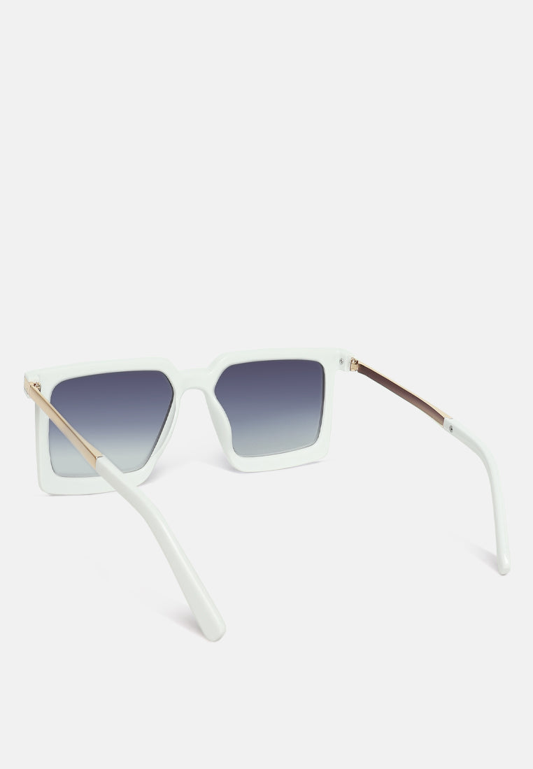 the pristine square sunglasses#color_white-purple