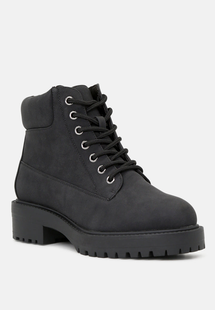 tracy hardcore and strong combat boots#color_black