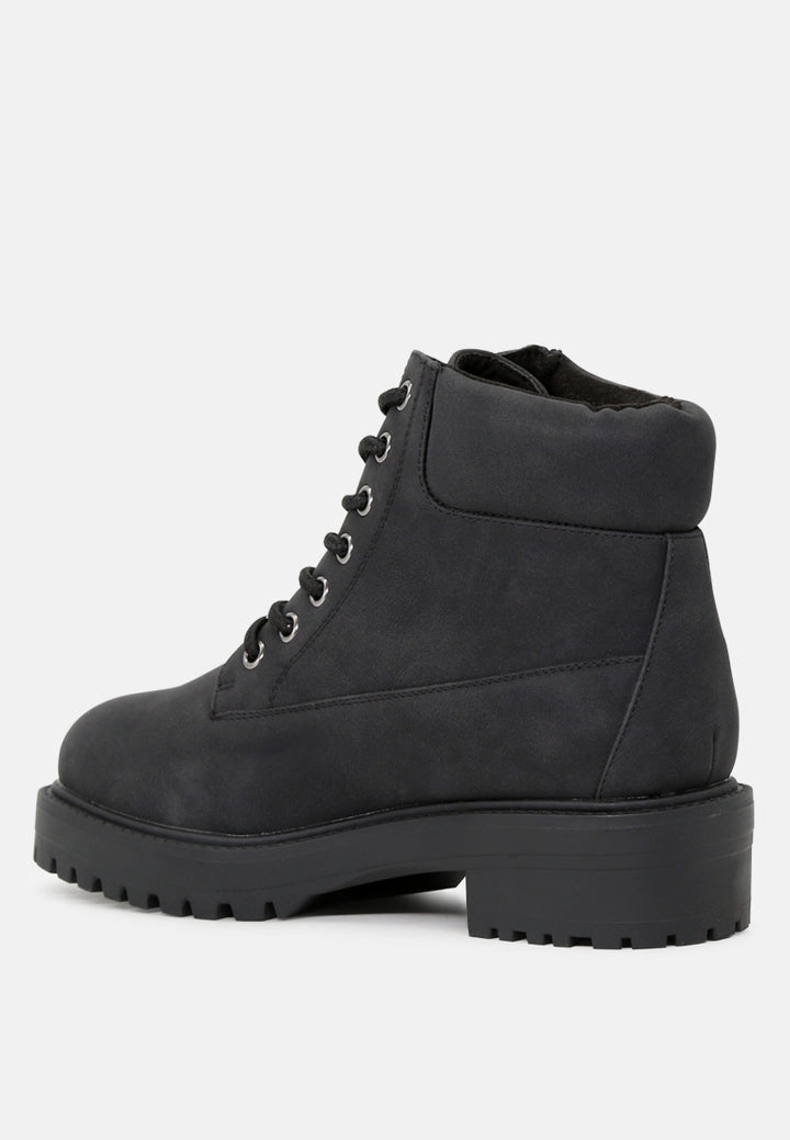 tracy hardcore and strong combat boots#color_black