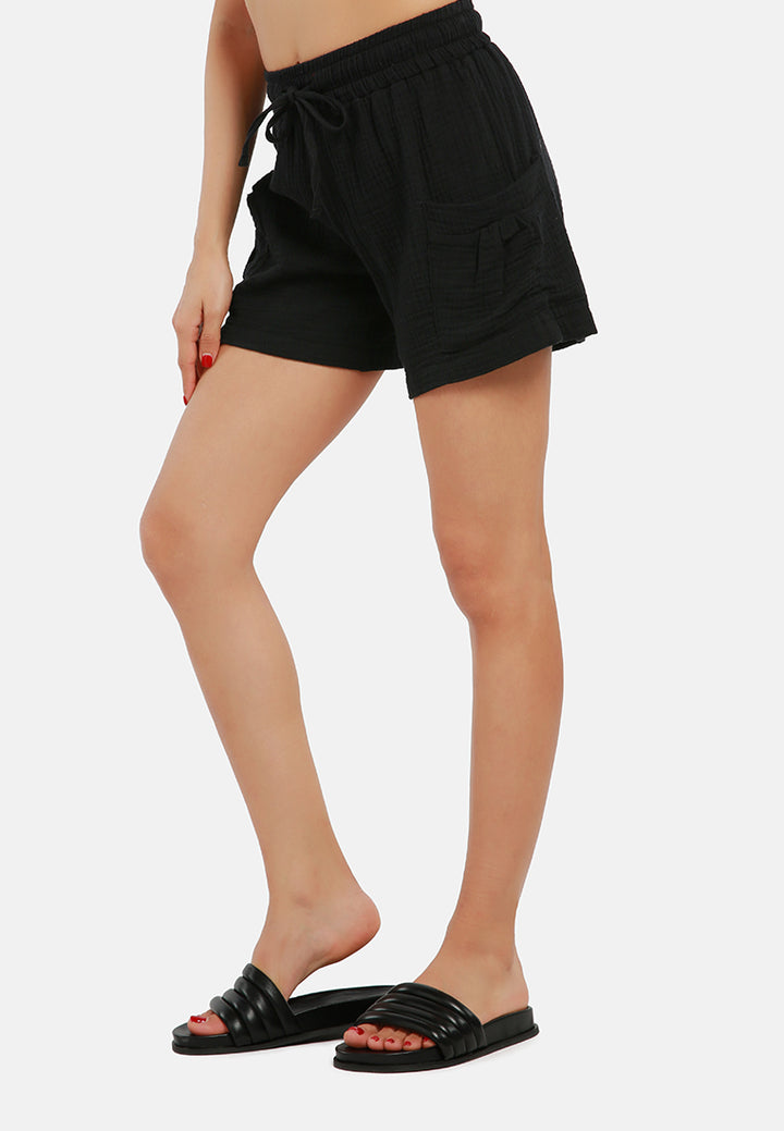 two pocket drawstring shorts#color_black