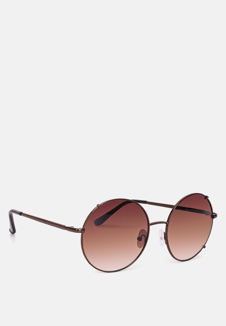 uber cool tinted round sunglasses#color_brown