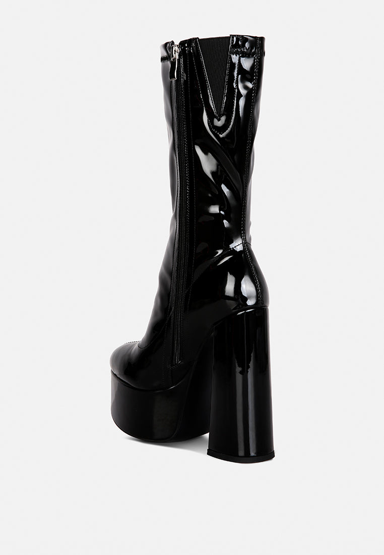 vinkele block heeled ankle boot by ruw#color_black
