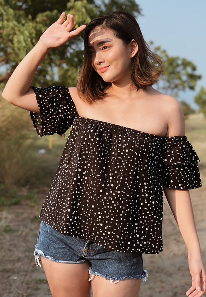 off-shoulder top#color_polka-dot