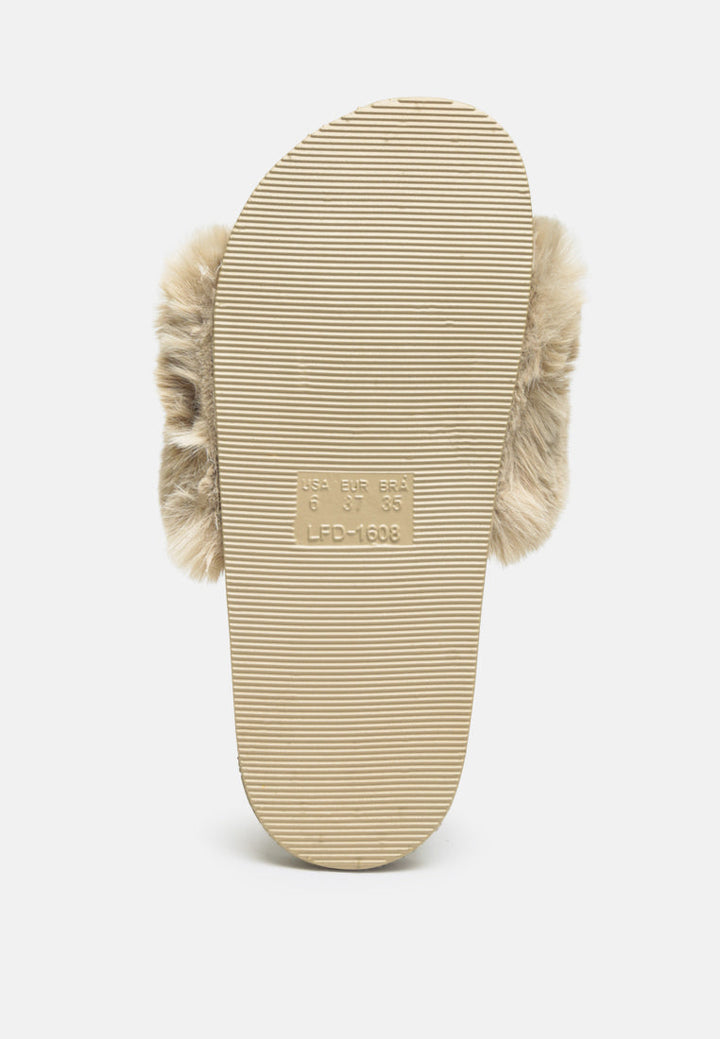 munks big metal fur slides by ruw#color_beige