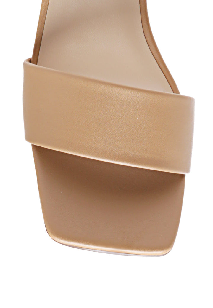 clear block heel sandals#color_nude