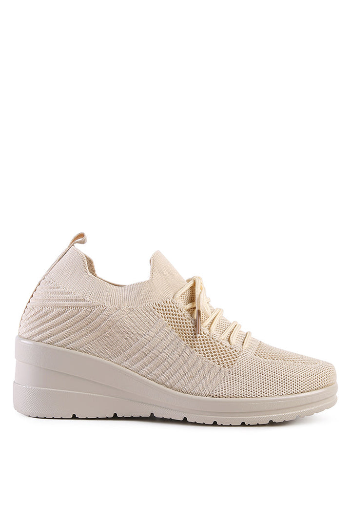 pologirl wedge lace-up sneakers#color_beige