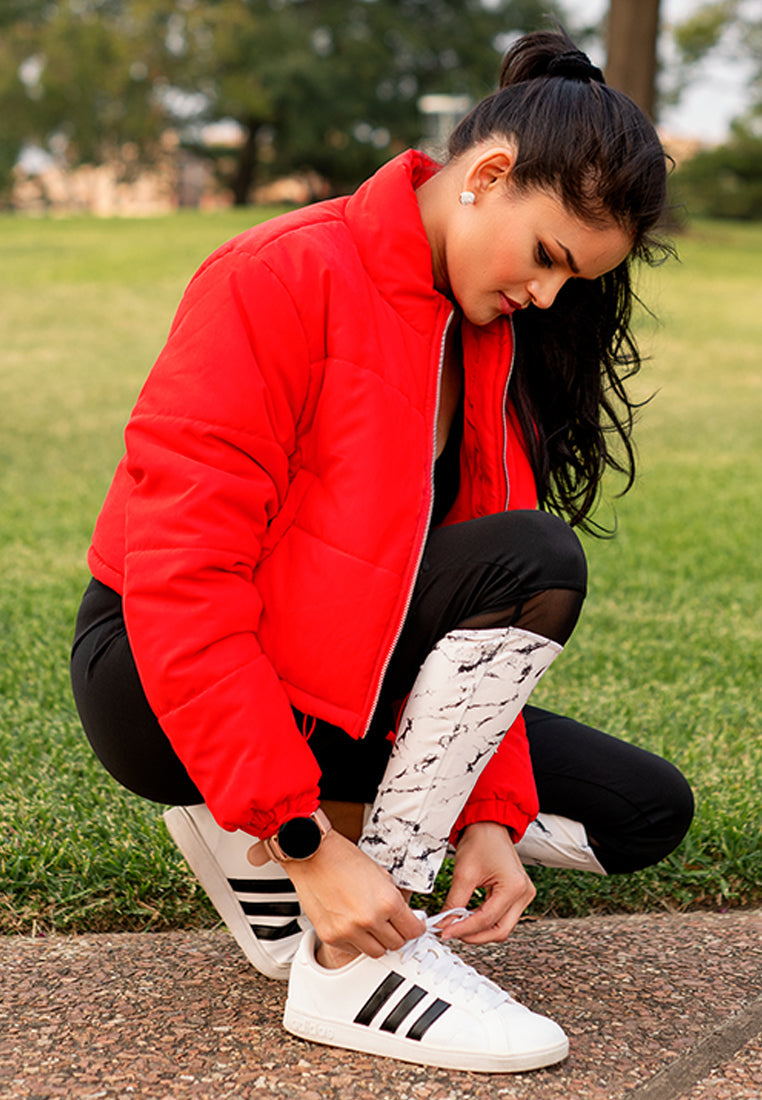 cropped puffer jacket#color_red