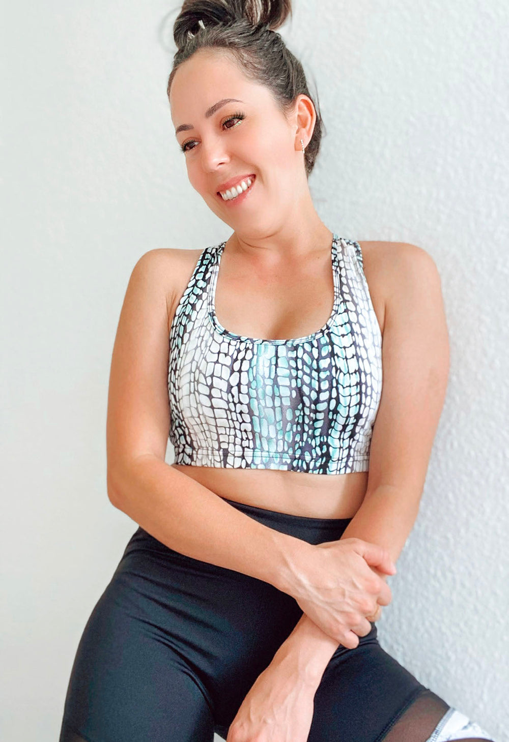 snake print yoga crop top#color_multi