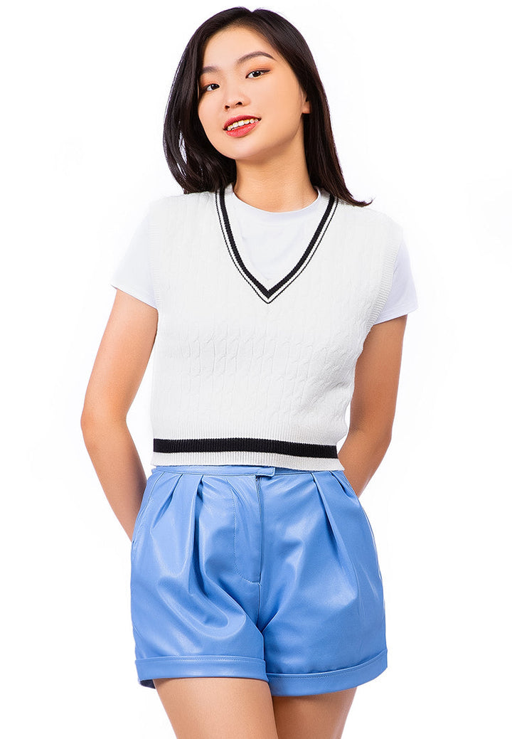 v-neck cable knit vest sweater#color_ivory-black