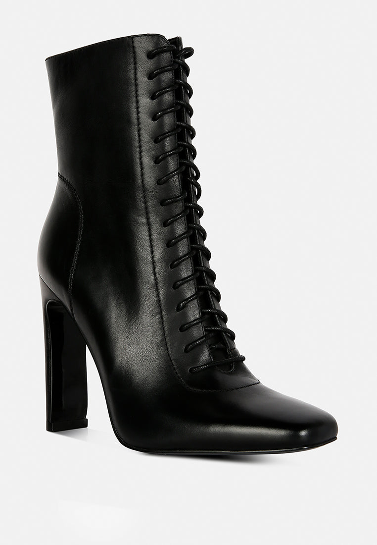 wyndham lace up leather ankle boots by ruw#color_black
