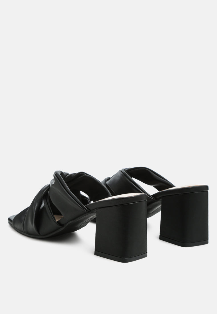 knope cross straps block heel sandals by ruw#color_black