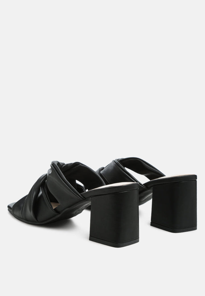 knope cross straps block heel sandals by ruw#color_black