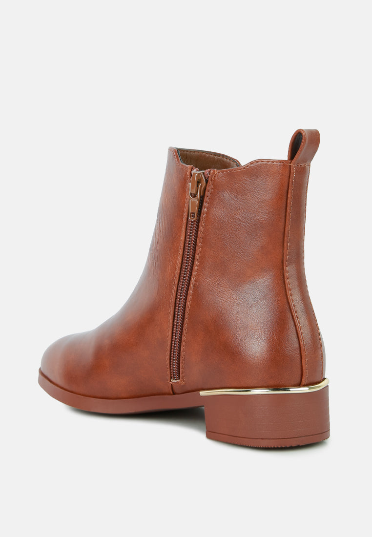 yacht winter basic ankle boots by ruw#color_brown