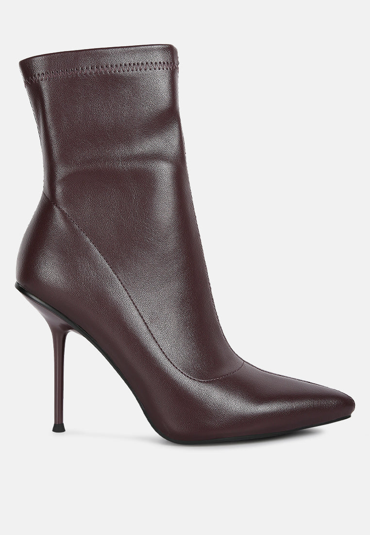 yolo ankle boots by ruw#color_burgundy